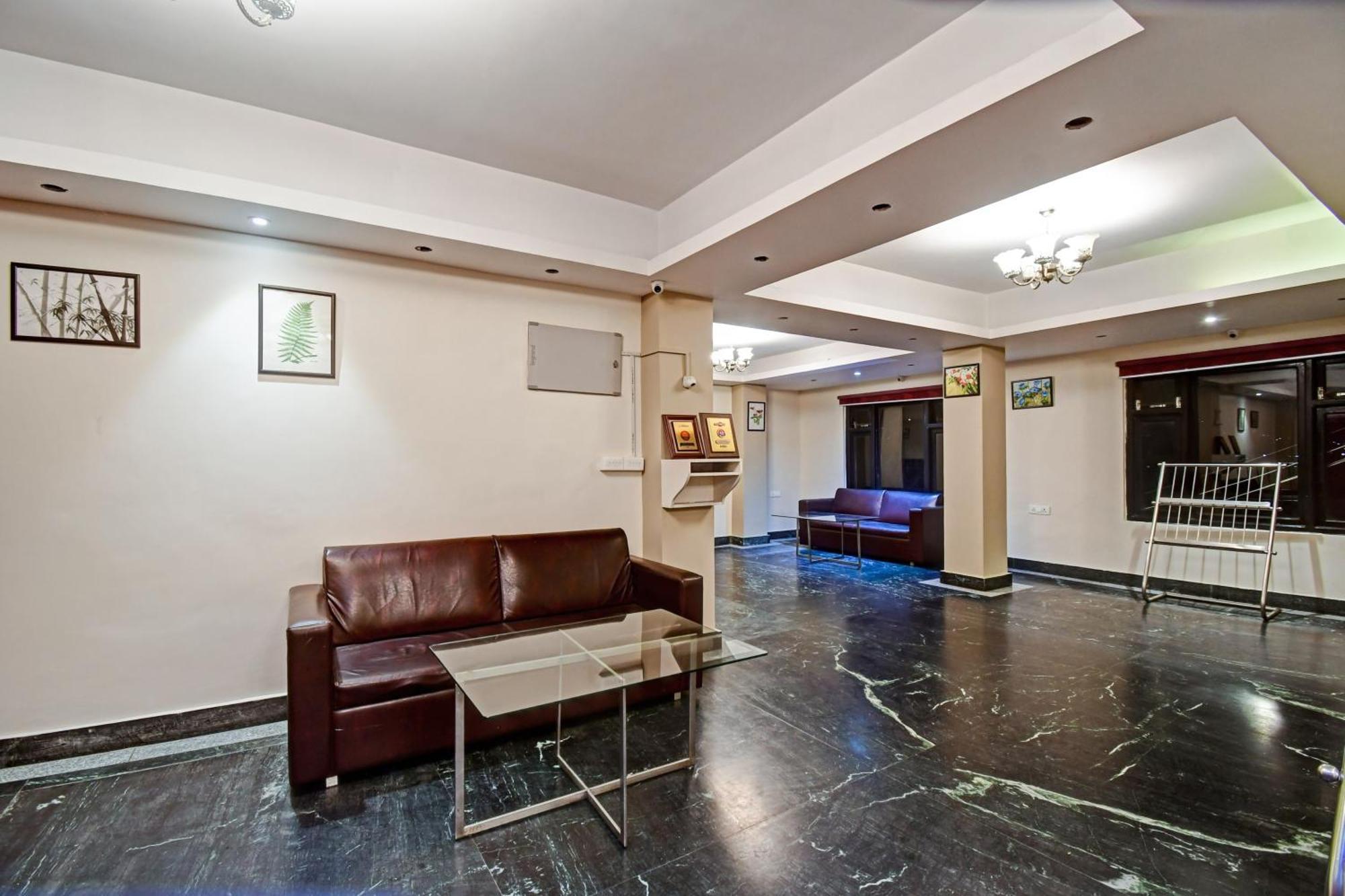 Townhouse Mansarovar Hotel Gangtok Εξωτερικό φωτογραφία